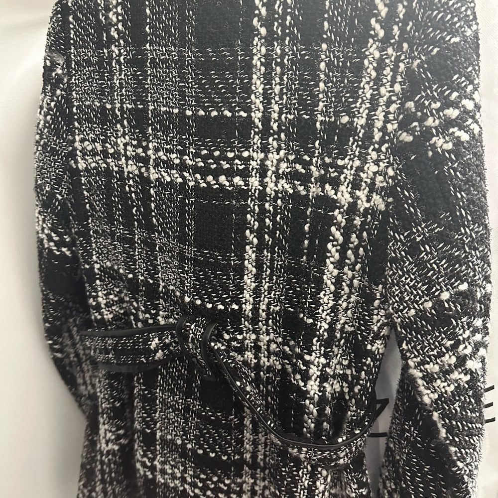 Jacket - Picture 3 of 3